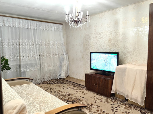 Продам двухкомнатную (2-комн.) квартиру, Рихарда Зорге ул, 72, Казань г