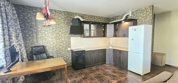 Продам трехкомнатную (3-комн.) квартиру, им. Героя Аверкиева А.А. ул, 24, Краснодар г