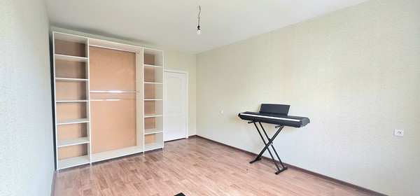 Продам трехкомнатную (3-комн.) квартиру, им. Героя Аверкиева А.А. ул, 24, Краснодар г
