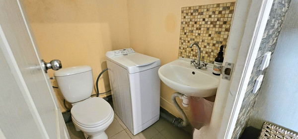 Продам трехкомнатную (3-комн.) квартиру, им. Героя Аверкиева А.А. ул, 24, Краснодар г