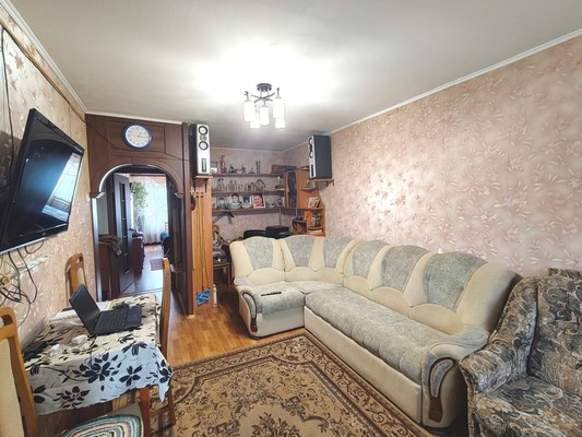 Продам двухкомнатную (2-комн.) квартиру, 1, Новый Свет п