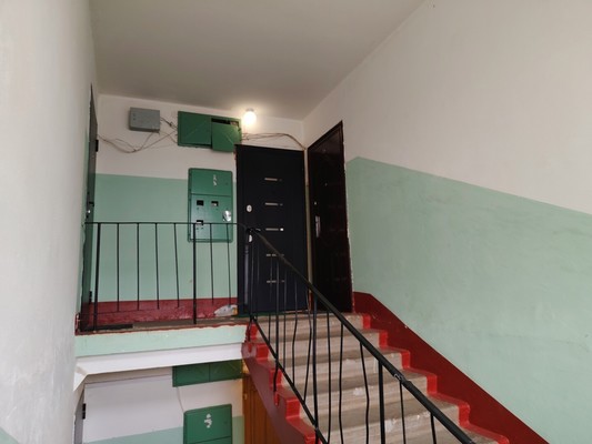 Продам двухкомнатную (2-комн.) квартиру, 1, Новый Свет п