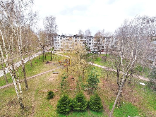 Продам двухкомнатную (2-комн.) квартиру, 1, Новый Свет п
