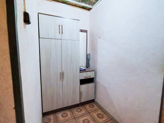 Продам однокомнатную (1-комн.) квартиру, 8, Веселево д