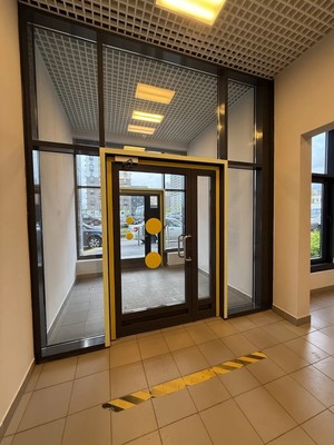 Продам однокомнатную (1-комн.) квартиру, Орлово-Денисовский пр-кт, 15к1, Санкт-Петербург г
