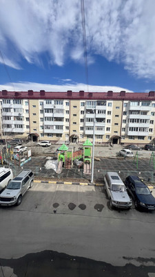 Продам двухкомнатную (2-комн.) квартиру, Им Космонавта Поповича ул, 69, Южно-Сахалинск г