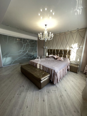 Продам трехкомнатную (3-комн.) квартиру, Пушкина ул, 158к3, Южно-Сахалинск г