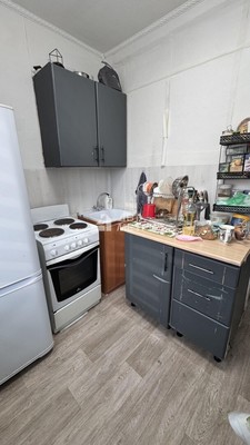 Продам однокомнатную (1-комн.) квартиру, Им Космонавта Поповича ул, 79, Южно-Сахалинск г