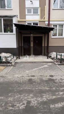 Продам однокомнатную (1-комн.) квартиру, Им Космонавта Поповича ул, 79, Южно-Сахалинск г