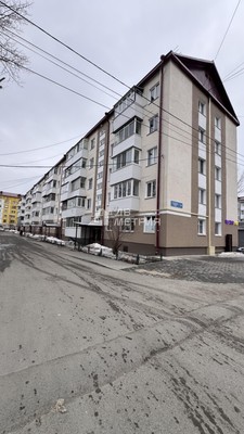 Продам однокомнатную (1-комн.) квартиру, Им Космонавта Поповича ул, 79, Южно-Сахалинск г