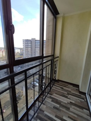 Продам однокомнатную (1-комн.) квартиру, Карла Маркса ул, 100, Сыктывкар г