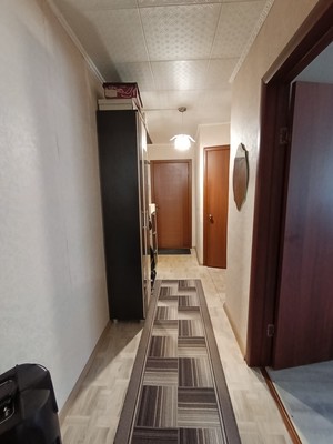 Продам трехкомнатную (3-комн.) квартиру, Большая ул, 165, Ишим г