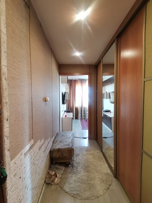 Продам двухкомнатную (2-комн.) квартиру, Антона Петрова ул, 106, Барнаул г