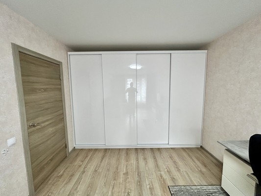 Сдам однокомнатную (1-комн.) квартиру, 9 Января ул, 68к4, Воронеж г
