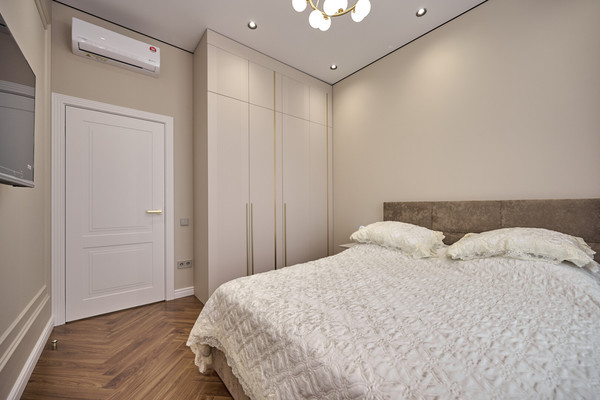 Продам двухкомнатную (2-комн.) квартиру, Академика Королева ул, 21, Москва г