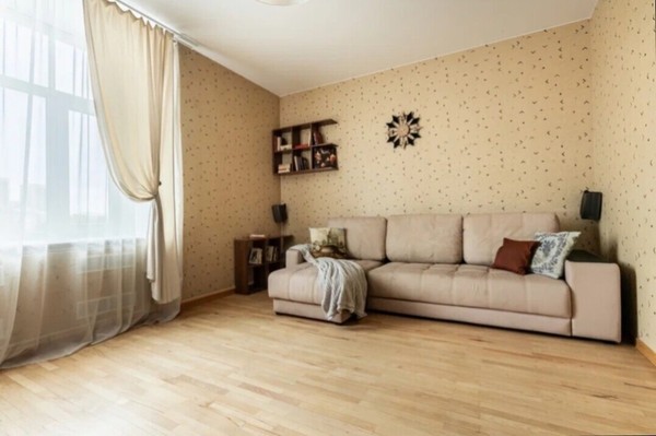 Продам трехкомнатную (3-комн.) квартиру, Типанова ул, 4, Санкт-Петербург г