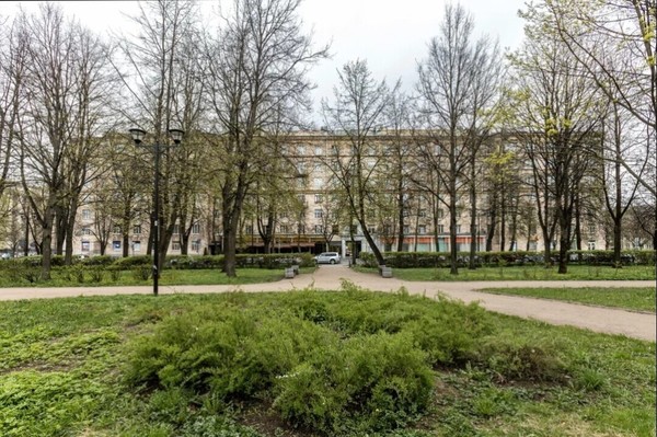 Продам трехкомнатную (3-комн.) квартиру, Типанова ул, 4, Санкт-Петербург г
