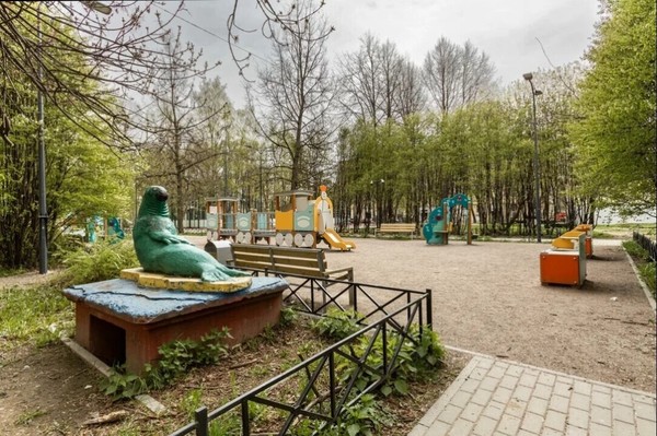 Продам трехкомнатную (3-комн.) квартиру, Типанова ул, 4, Санкт-Петербург г