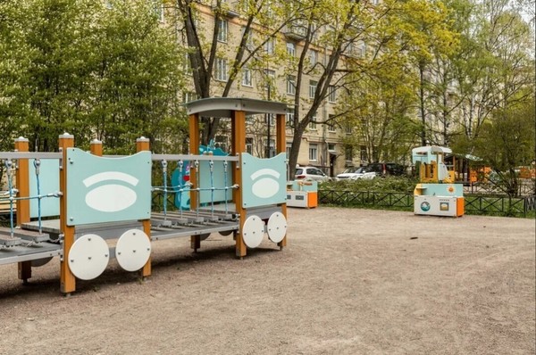 Продам трехкомнатную (3-комн.) квартиру, Типанова ул, 4, Санкт-Петербург г