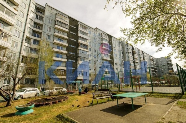 Продам однокомнатную (1-комн.) квартиру, 60 лет Образования СССР пр-кт, 8, Красноярск г
