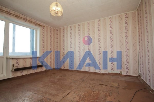 Продам однокомнатную (1-комн.) квартиру, 60 лет Образования СССР пр-кт, 8, Красноярск г