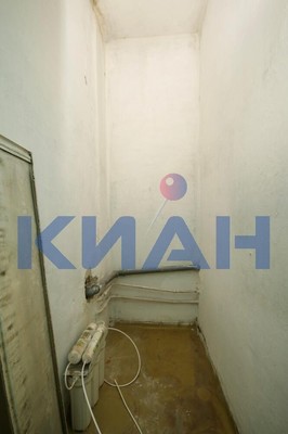 Продам однокомнатную (1-комн.) квартиру, 60 лет Образования СССР пр-кт, 8, Красноярск г