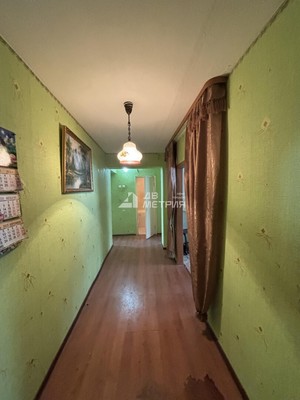 Продам многокомнатную квартиру, Карьерная ул, 49, Южно-Сахалинск г