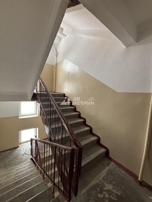 Продам многокомнатную квартиру, Карьерная ул, 49, Южно-Сахалинск г