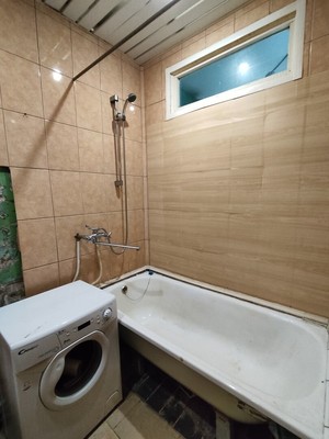 Продам двухкомнатную (2-комн.) квартиру, Октябрьская ул, 40, Великий Новгород г