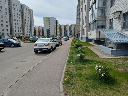 Продам однокомнатную (1-комн.) квартиру, Псковская ул, 56к2, Великий Новгород г