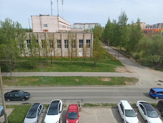 Продам однокомнатную (1-комн.) квартиру, Псковская ул, 56к2, Великий Новгород г