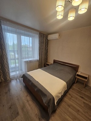 Продам однокомнатную (1-комн.) квартиру, Псковская ул, 56к2, Великий Новгород г