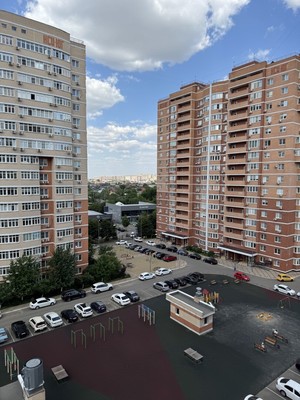 Продам двухкомнатную (2-комн.) квартиру, им. Репина проезд, 3/1к1, Краснодар г