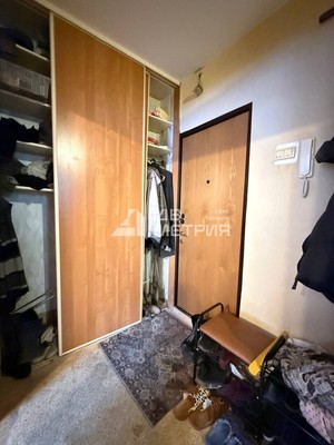 Продам однокомнатную (1-комн.) квартиру, Им Космонавта Поповича ул, 40А, Южно-Сахалинск г