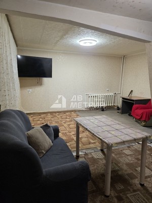 Продам трехкомнатную (3-комн.) квартиру, Вилкова ул, 7А, Долинск г