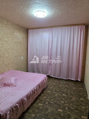 Продам трехкомнатную (3-комн.) квартиру, Вилкова ул, 7А, Долинск г