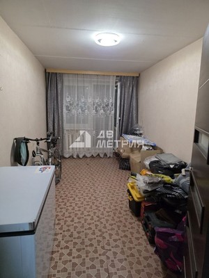 Продам трехкомнатную (3-комн.) квартиру, Вилкова ул, 7А, Долинск г