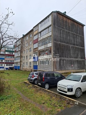 Продам трехкомнатную (3-комн.) квартиру, Вилкова ул, 7А, Долинск г