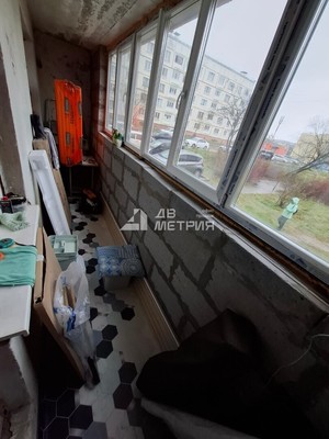 Продам трехкомнатную (3-комн.) квартиру, Вилкова ул, 7А, Долинск г