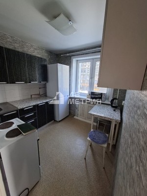 Продам двухкомнатную (2-комн.) квартиру, Комсомольская ул, 153, Южно-Сахалинск г