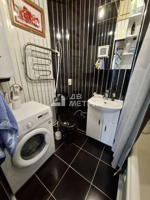 Продам двухкомнатную (2-комн.) квартиру, Октябрьская ул, 5к15, Долинск г