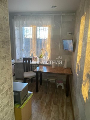 Продам двухкомнатную (2-комн.) квартиру, Ленина ул, 42, Долинск г