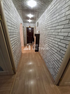 Продам трехкомнатную (3-комн.) квартиру, Ленина ул, 42, Долинск г