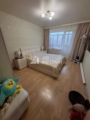 Продам трехкомнатную (3-комн.) квартиру, Ленина ул, 42, Долинск г