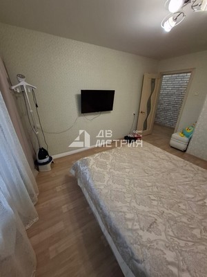 Продам трехкомнатную (3-комн.) квартиру, Ленина ул, 42, Долинск г
