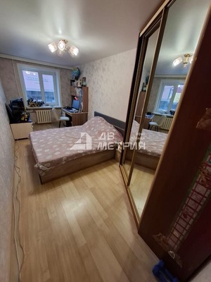 Продам трехкомнатную (3-комн.) квартиру, Ленина ул, 42, Долинск г