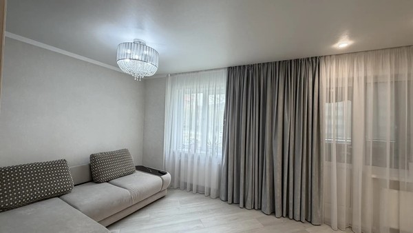 Продам двухкомнатную (2-комн.) квартиру, Мира пр-кт, 280а, Южно-Сахалинск г