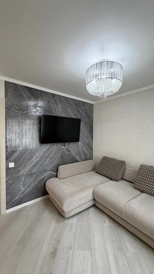 Продам двухкомнатную (2-комн.) квартиру, Мира пр-кт, 280а, Южно-Сахалинск г