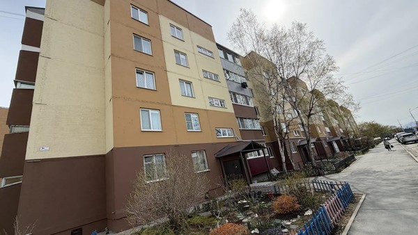 Продам двухкомнатную (2-комн.) квартиру, Мира пр-кт, 280а, Южно-Сахалинск г
