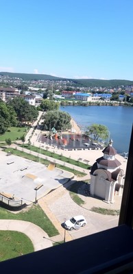 Продам двухкомнатную (2-комн.) квартиру, Кириченко ул, 11А, Горячий Ключ г